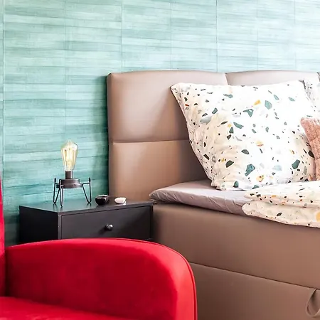 Apartament Popular Location / Street View / 4 Ppl / Netflix