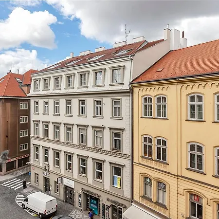 Popular Location / Street View / 4 Ppl / Netflix Lejlighed *